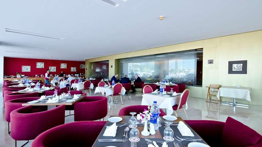 Aparthotel Al Bustan Centre &